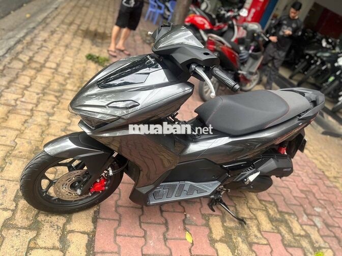 Honda Air Blade 125 ABS 2026 Xám 2000 km