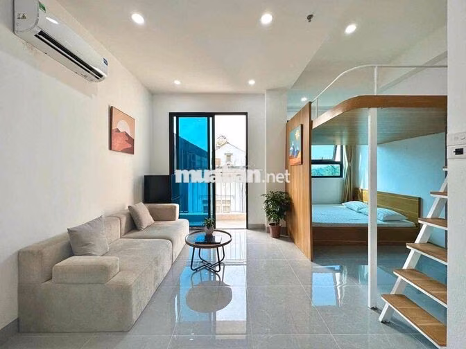 Cho thuê căn hộ duplex 2 chỗ ngủ ở được 3-4 bạn chỉ 6tr6 gần ĐH UFM
