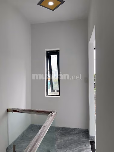 Nhà mới chính chủ 1T1L, 4x13,3pn, 930tr ngã 3 Mỹ hạnh, gần KCN Xuyên Á