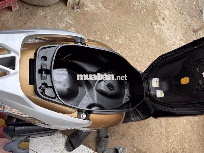 Honda Lead 125 2013 Vàng đồng ( cs 1 )