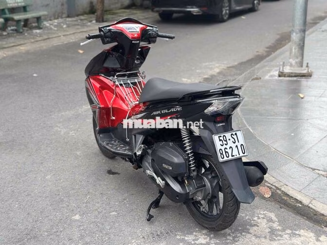 Cần bán xe Honda Air blade 125 Đk 2014 BSTP