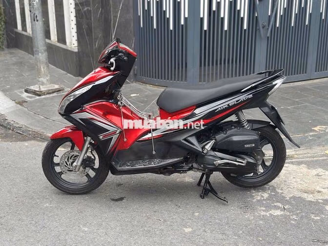 Cần bán xe Honda Air blade 125 Đk 2014 BSTP