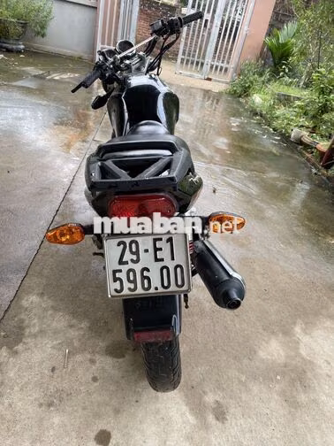 Suzuki EN 150