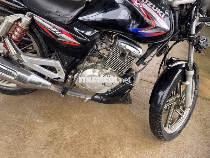 Suzuki EN 150