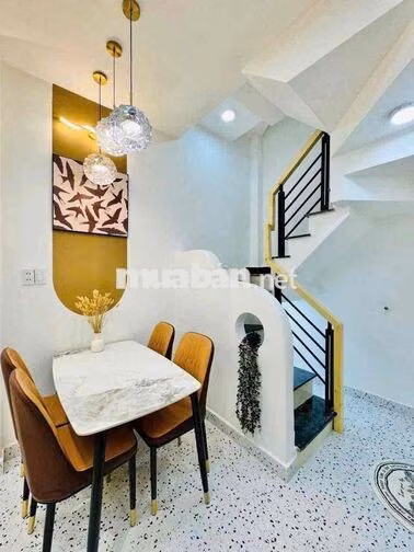 Cho thuê nhà 2PN 3Wc Mới Ngay Cầu Bông, Đinh Tiên Hoàng Full Nội Thất