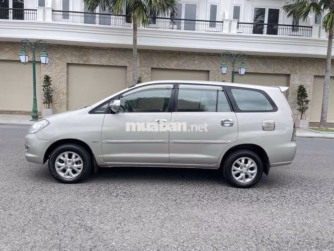 Toyota Innova G 2008 Bạc Số sàn 8 chổ