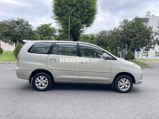 Toyota Innova G 2008 Bạc Số sàn 8 chổ