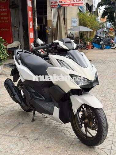 Honda Vario 160 ABS 2023 12.000KM Nhập IDO Áo Keo