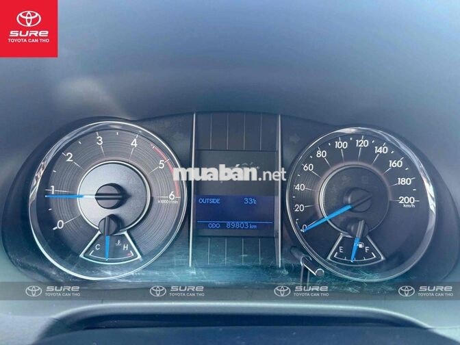 Toyota Fortuner G 4x2 2020 Trắng Số sàn 89.000KM