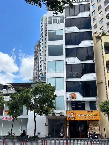 NHÀ MT ĐƯỜNG NGUYỄN VĂN TRỖI,  THUẬN TIỆN KINH DOANH MỌI NGÀNH NGHỂ.