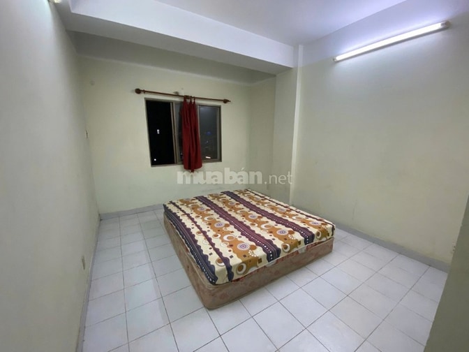 Chung cư 590- CMT8-P.Nhiêu Lộc:80m2,2p ngủ, không NT giá 11tr/th