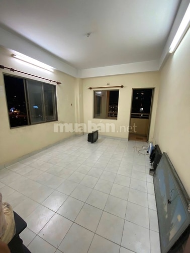 Chung cư 590- CMT8-P.Nhiêu Lộc:80m2,2p ngủ, không NT giá 11tr/th
