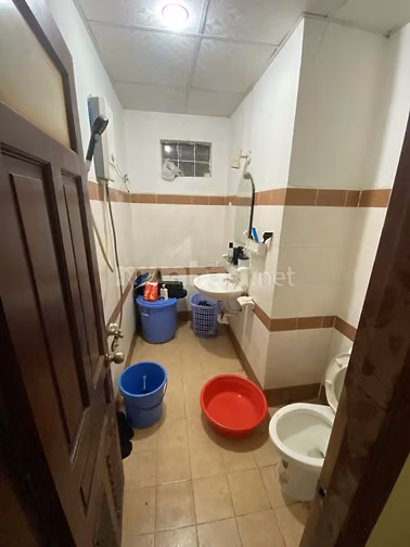 Chung cư 590- CMT8-P.Nhiêu Lộc:80m2,2p ngủ, không NT giá 11tr/th