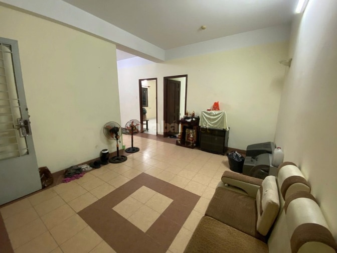 Chung cư 590- CMT8-P.Nhiêu Lộc:80m2,2p ngủ, không NT giá 11tr/th