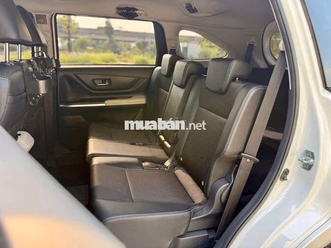 Toyota Veloz Top 2026 Trắng Da
