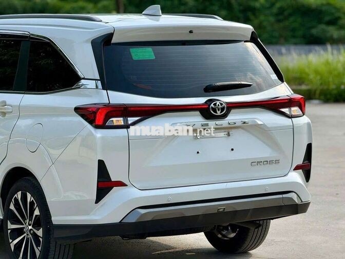 Toyota Veloz Top 2026 Trắng Da