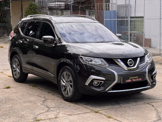 XE NISSAN X TRAIL 2.5 SV PREMIUM 4WD 2018