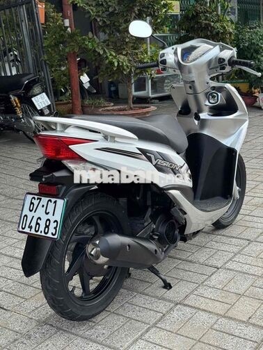 Honda Vision Trắng xe đẹp máy zin biển 67