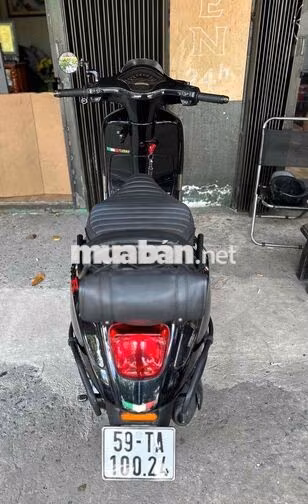 Vespa Sprint ABS iget - Full Black