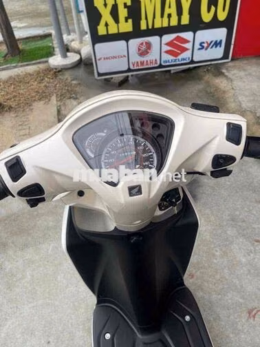 Honda Vision 2019 Trắng