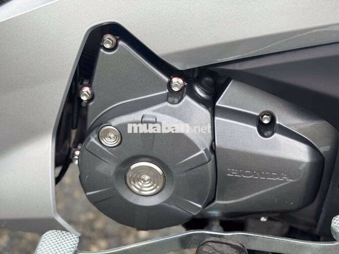 Honda Future màu bạc hót máy zin biển 67