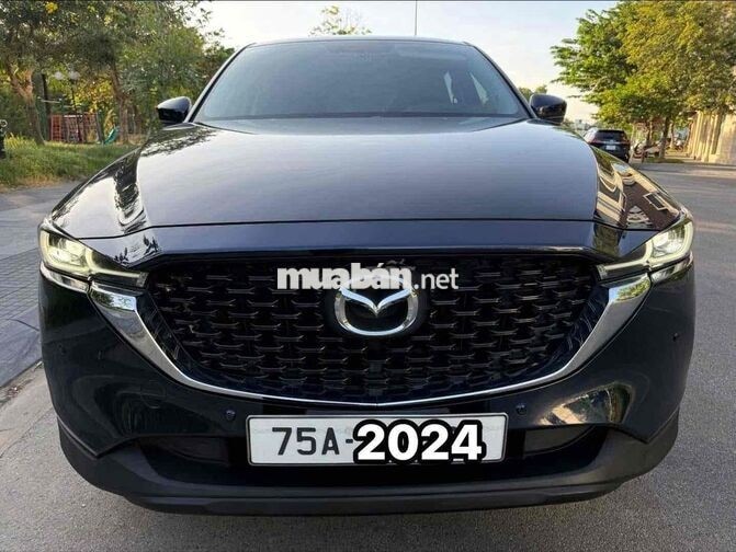 Mazda CX-5 2024 Xanh đen