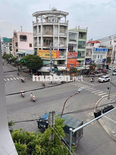 Cho thuê nhà góc Lý Thái Tổ-Điện Biên Phủ