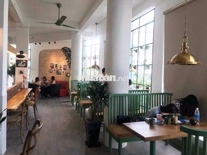 Cho thuê nhà góc Lý Thái Tổ-Điện Biên Phủ