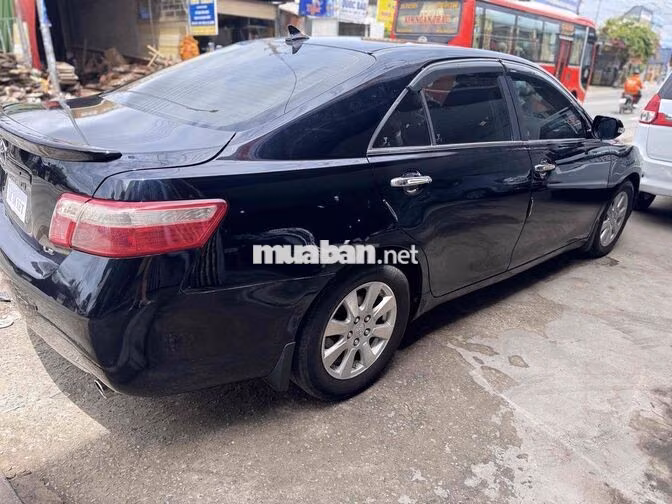 Toyota Camry 5 chỗ màu Đen