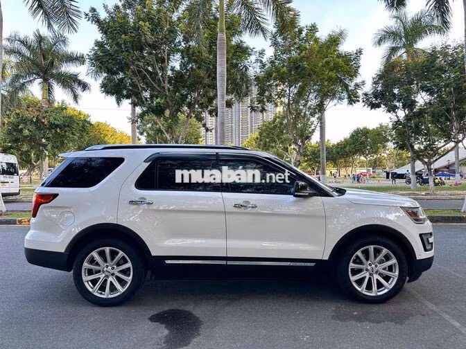 Ford Explorer 2.3 Ecoboost 2016 Trắng Mỹ