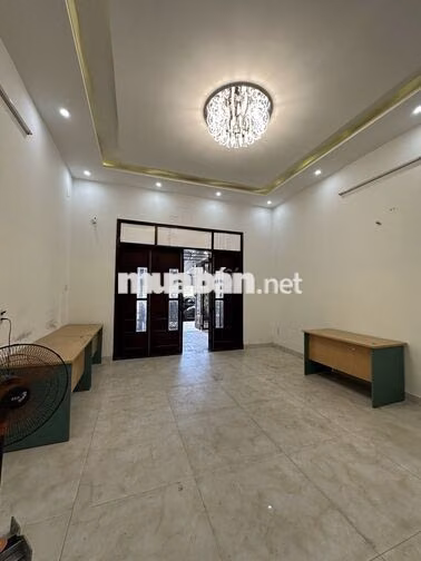 NHÀ 2 TẦNG MẶT TIỀN BÀU NĂNG- TRƯỚC BẾN XE