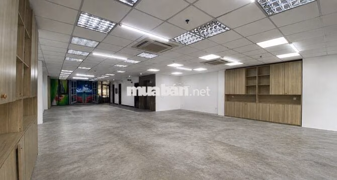 Văn phòng cho thuê nguyên sàn gần sân bay Tân Sơn Nhất Tân Bình