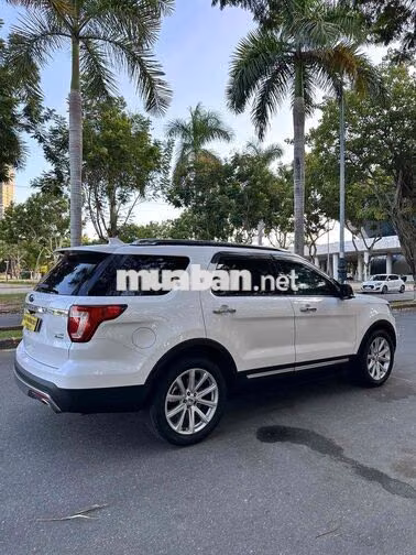 Ford Explorer 2.3 Ecoboost 2016 Trắng Mỹ