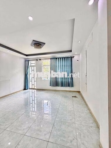 Cho thuê nhà nguyên căn mới đẹp tại Bình Tân thuận tiện qua tên lửa