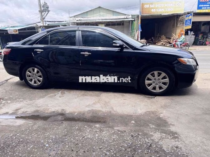 Toyota Camry 5 chỗ màu Đen