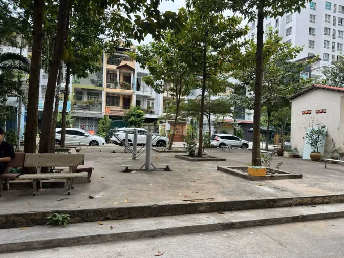  CC Khiêm Khải P5 Q8 Căn góc mát 64m2 shr cạnh TTTM Central Prremium