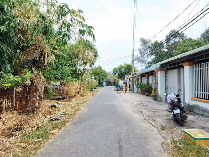 Nhà Vườn ngã 4 Suối Lội đang cho thuê 4tr tháng 232m2(7x33) SR 1.1 tỷ 