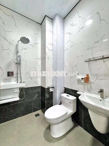 1 PHÒNG NGỦ 40m2 - NGAY LUỸ BÁN BÍCH - FULL NỘI THẤT - GẦN ĐẦM SEN