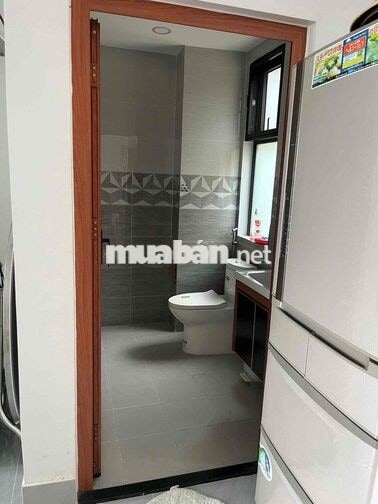 Bán Shophouse 224m2 đối diện căn hộ đang xây full nội thất giá 6 tỷ