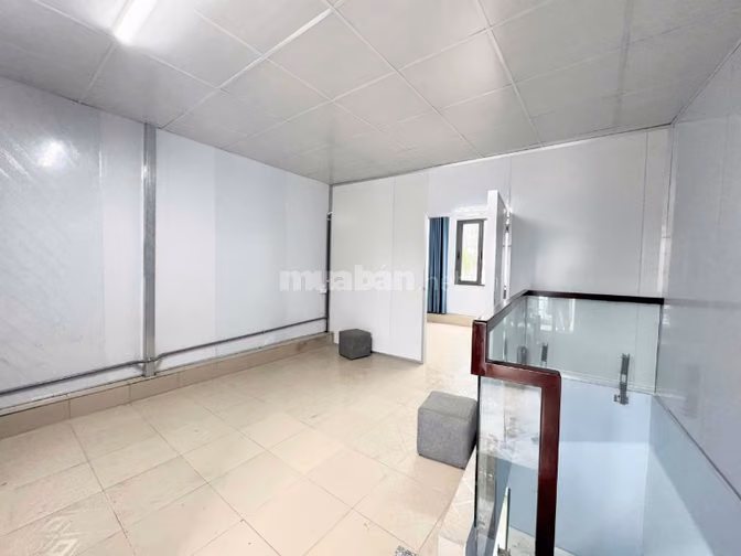 Cho Thuê Nhà Nguyên Căn Giáp Quận 1, Vinhomes, Sài Gòn Pear 