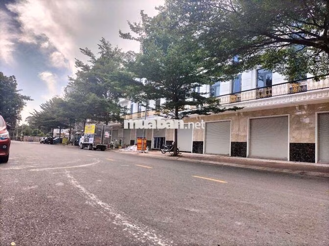 💥 cực hiếm, rẻ, đẹp có 12tr thôi 3lầu mtiền kd , phải nhanh mới kịp ạ 