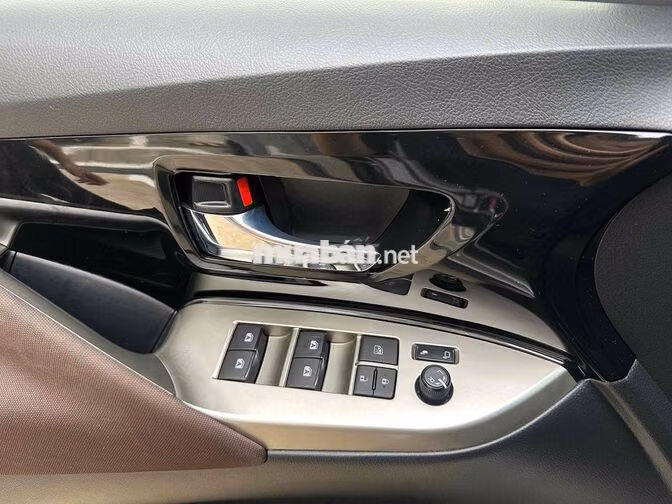 Toyota Innova G 2022 Số tự động Xám
