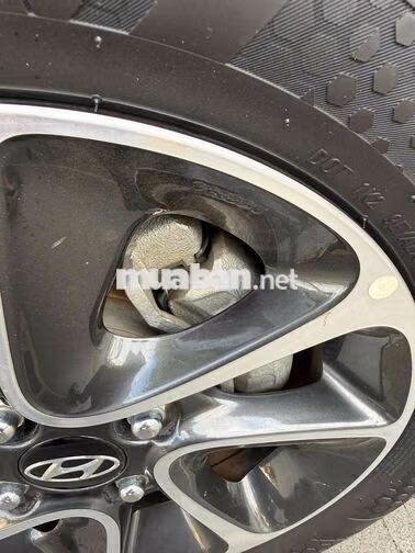 Hyundai i10 1.2AT 2021 Đỏ 56000km