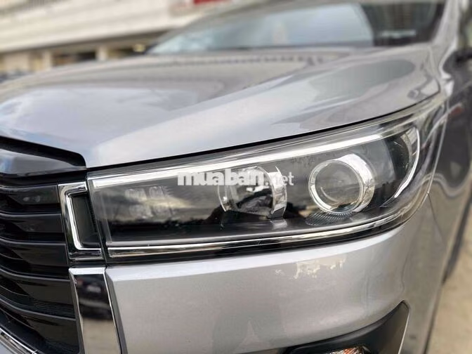 Toyota Innova G 2022 Số tự động Xám