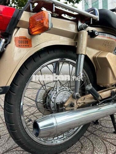 Honda Cub 82/90 Vàng đồng Tiền Giang