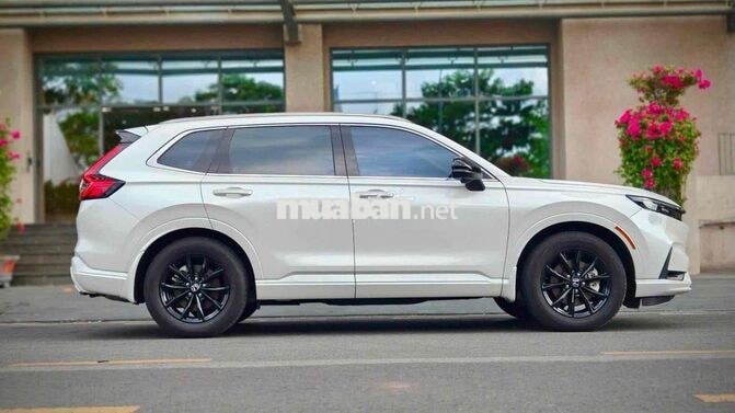 Honda CRV e:HEV RS 2024 Trắng Hybrid 21000 km