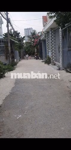 Bán căn nhà cấp Vĩnh Phú- Hẻm Xe Hơi Thông- Như mới