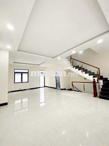 HIẾM CÓ KHÓ TÌM- 61E Thăng Long,TB- DT 6x20, 4 tầng