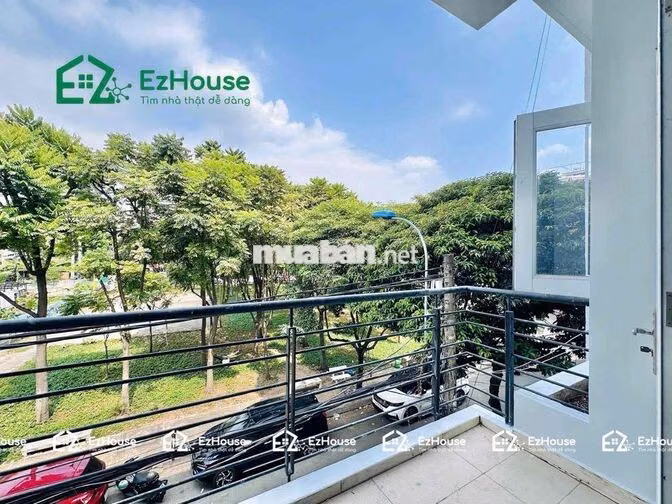 Chung cư mini Ban công 45m2 mặt tiền gần ĐH Sư Phạm Sài Gòn