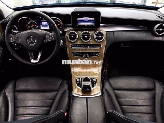 Mercedes-Benz C250 Exclusive 2016 chuẩn 53.000mils